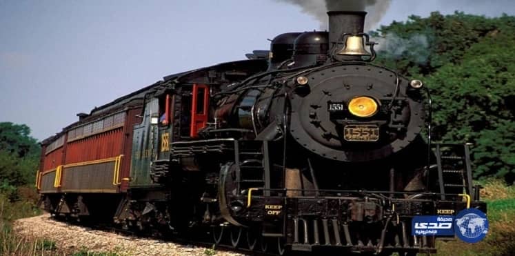 قطار يقطع رأس امرأة أثناء ممارستها الجنس