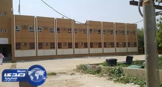 سقوط 3 مقذوفات على مدرسة بالعارضة في جازان