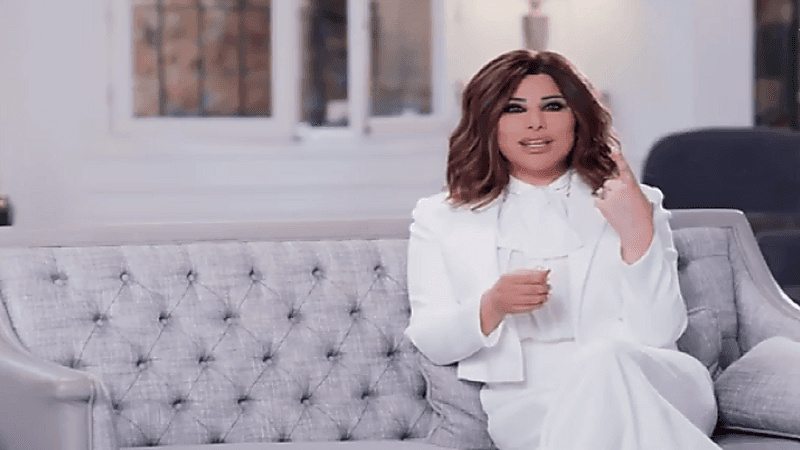 بالفيديو.. نجوى كرم تبكي بحرقة عندما تذكرت موقف مؤثر مع والدها