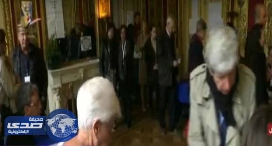 بالفيديو.. مرور المدينة يلقي القبض علي مفحط عرض حياة المارة للخطر