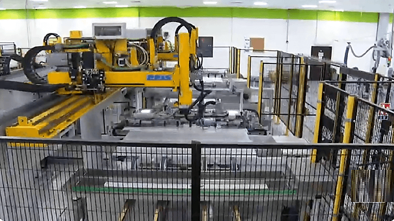 بالفيديو.. مصنع بالمملكة يصدر ألواح الطاقة الشمسية بنسبة تصل لـ 150 ميجاواط للعالم