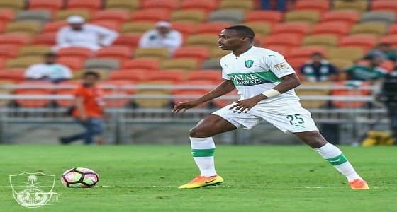 معتز هوساوي يغيب عن دفاع الأهلي أمام الشباب