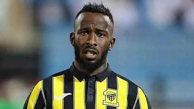 إعلامي : فهد المولد أضاع نفسه ويرى أنه أكبر من الإدارة (فيديو)