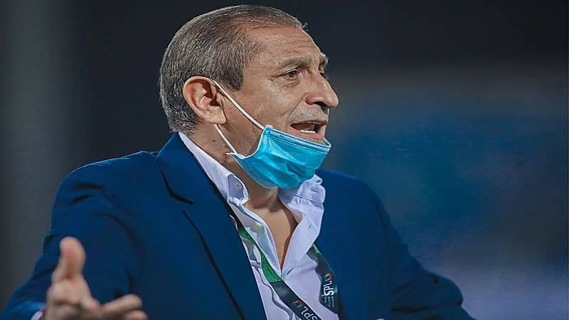 دياز يترقب موقف ثلاثي الهلال في الكلاسيكو 