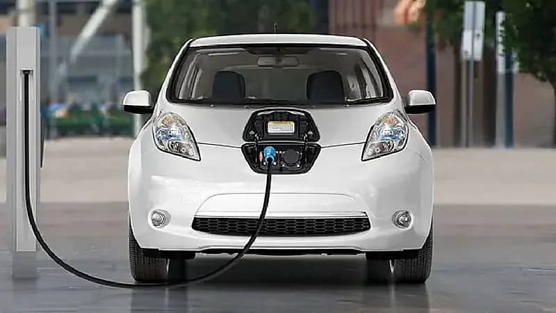 بالفيديو .. تعرف على المواصفات المعتمدة لشحن المركبات الكهربائية في المملكة