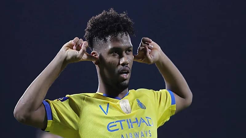 أيمن يحيى يفوز بجائزة أفضل أهداف الجولة السادسة