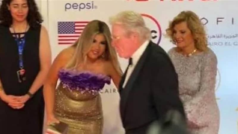 حسين فهمي يوضح سبب رفضه التصوير مع بوسي شلبي