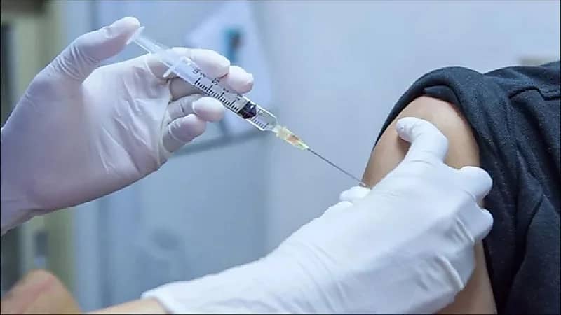 "الصحة" تتيح الحصول على الجرعة المحدثة من لقاح كورونا