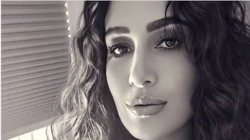 حلا شيحة تظهر مجددا بدون حجاب: جميع القرارات الخاطئة أبعدتني عن ذاتي