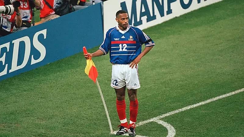 هنري يرفض تدريب منتخب فرنسا للسيدات