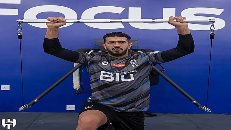 الهلال يواصل تدريباته وإصابة سلمان الفرج في الحوض