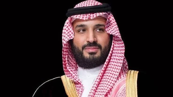 ولي العهد يبحث مع ماكرون القضايا الإقليمية والدولية