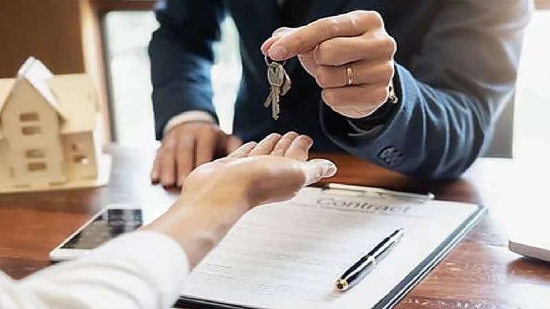 بالفيديو..مختص: إقبال كبير على عقود الوساطة العقارية