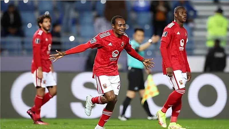 الهلال يسعى لضم بيرسي تاو