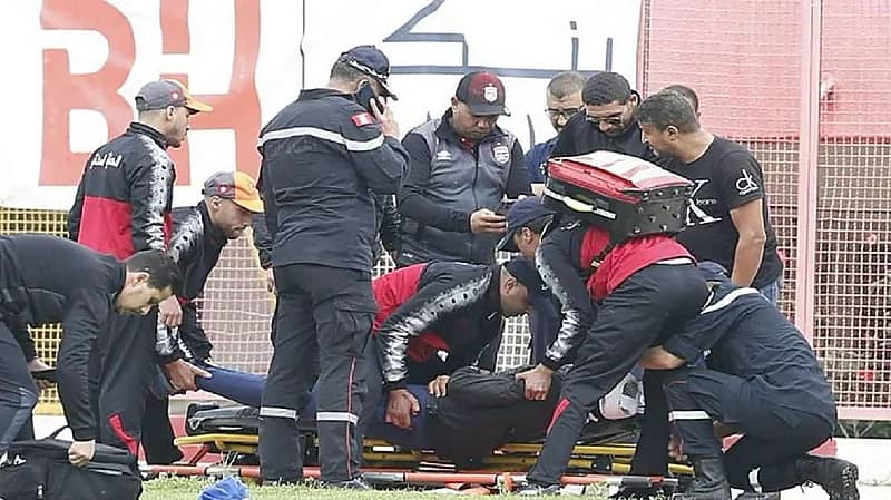 اعتبار الأولمبي الباجي خاسرا أمام الأفريقي بسبب الاعتداء على المدرب