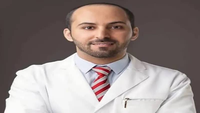 استشاري يكشف عن 4 أعراض لداء الارتخاء المريئي