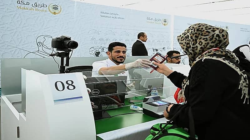 مبادرة طريق مكة تنهي إجراءات دفعة من الحجاج الأتراك قبل توجههم للمملكة