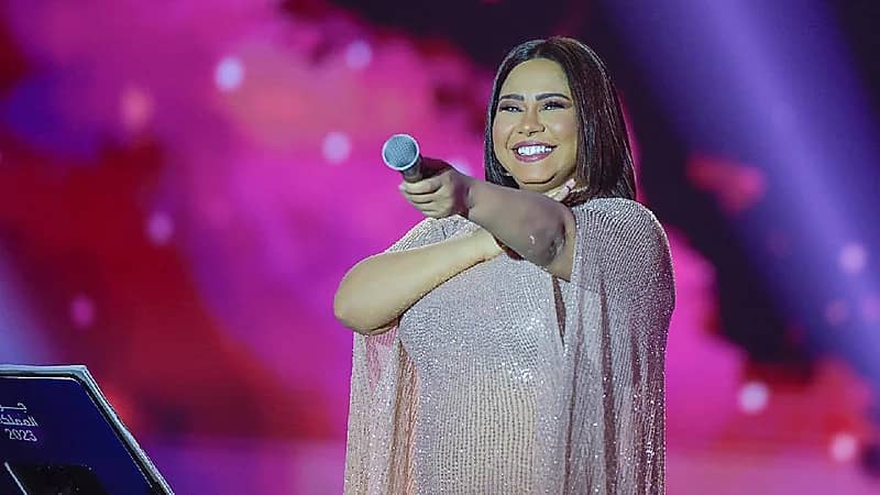 هجوم على شيرين بسبب تعليقها الساخر في إحدى حفلات جدة - فيديو