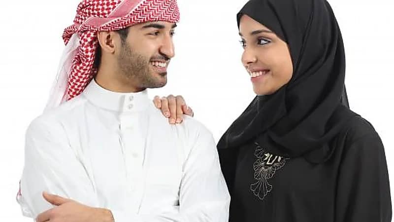 مستشار أسرية: زوجك مثل أبوكِ وأخوكِ.. فيديو