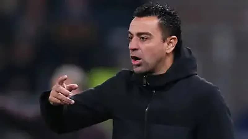 مدرب برشلونة يطالب بتوقف دولي واحد سنويًا