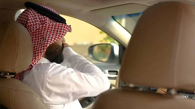 الأطباء يحذرون من خاصية في السيارات تؤثر على الخصوبة لدى الرجال