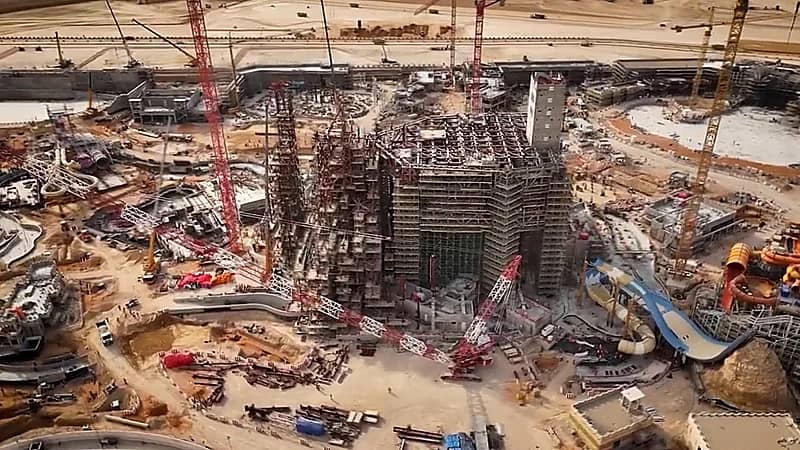 لقطات حديثة تستعرض تقدم الأعمال في مشروع منتزه القدية .. صور