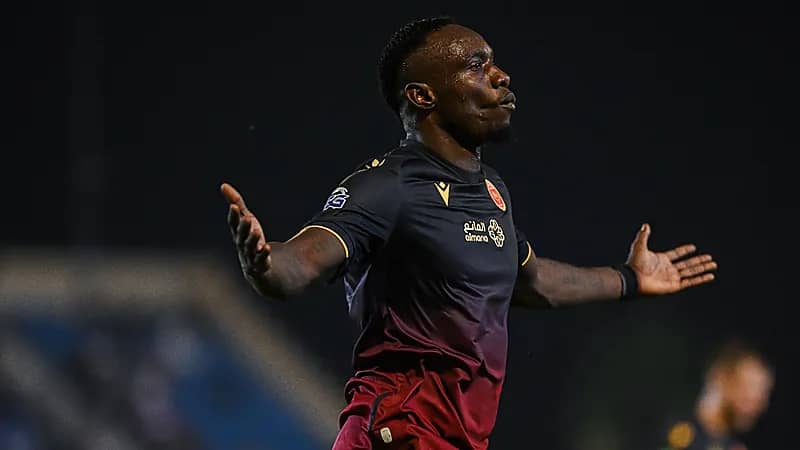 القادسية بطلا لـ دوري يلو .. صور