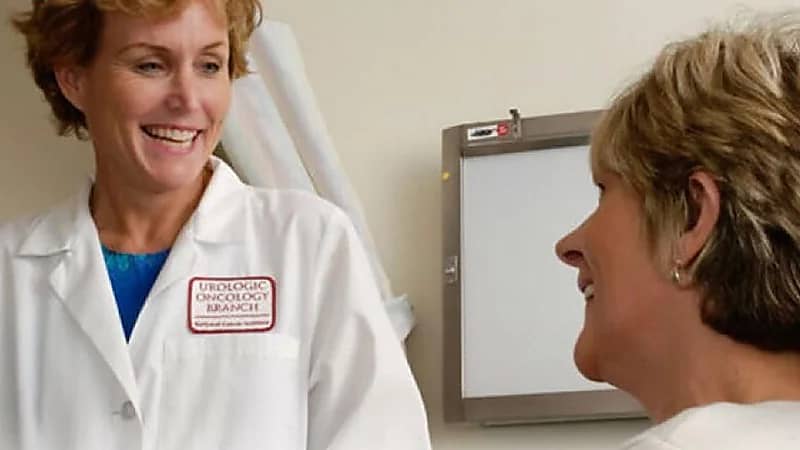 دراسة : الضحك أفضل دواء للإنسان