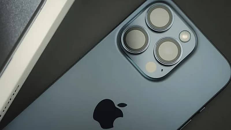 ميزة ذكية من "أبل" تعيد هاتف لصاحبه بعد 4 أيام في البحر