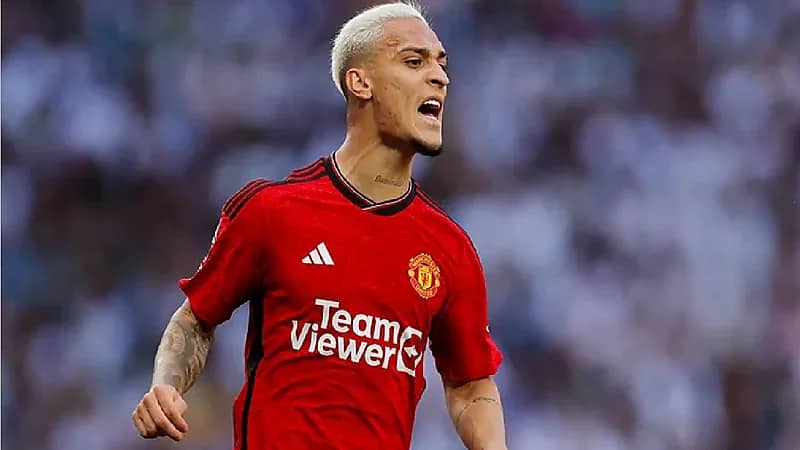 أولمبياكوس يخاطب مانشستر يونايتد لضم أنتوني