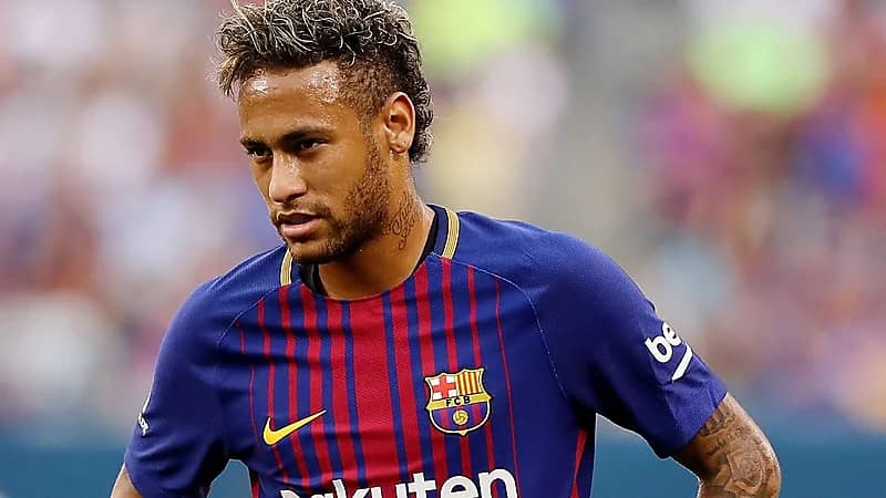 برشلونة: نيمار يتمتع بجاذبية تسويقية وطلب كبير على قمصانه