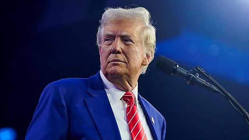 ترامب: فانس الأفضل لخلافتي