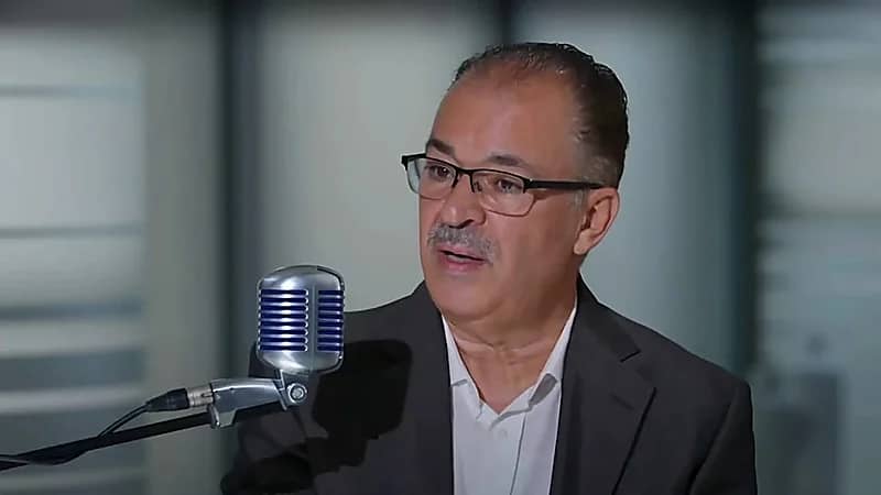 سحب الثقة من نقيب الفنانين السوريين مازن الناطور