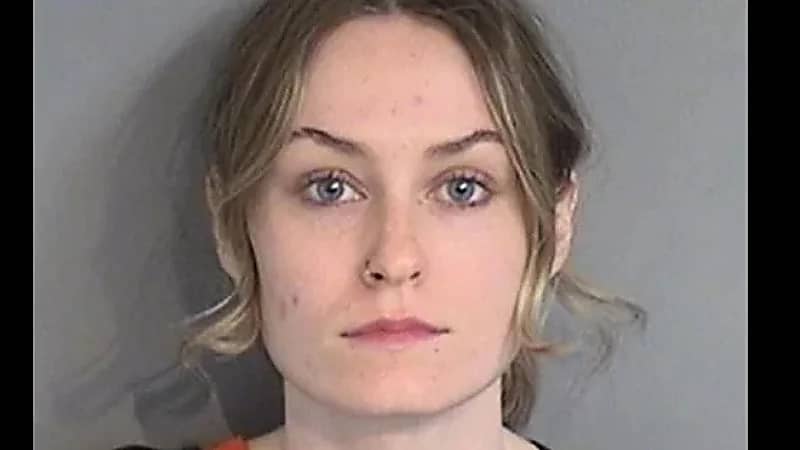 القبض على ممرضة اعتدت على مريضة معاقة