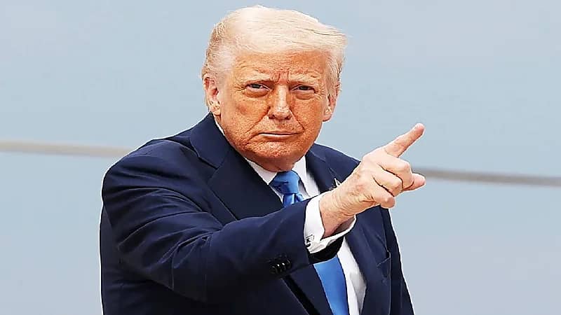 ردة فعل ترامب على مراسلة سألته عن بوتين ورغبته في إنهاء الحرب.. فيديو