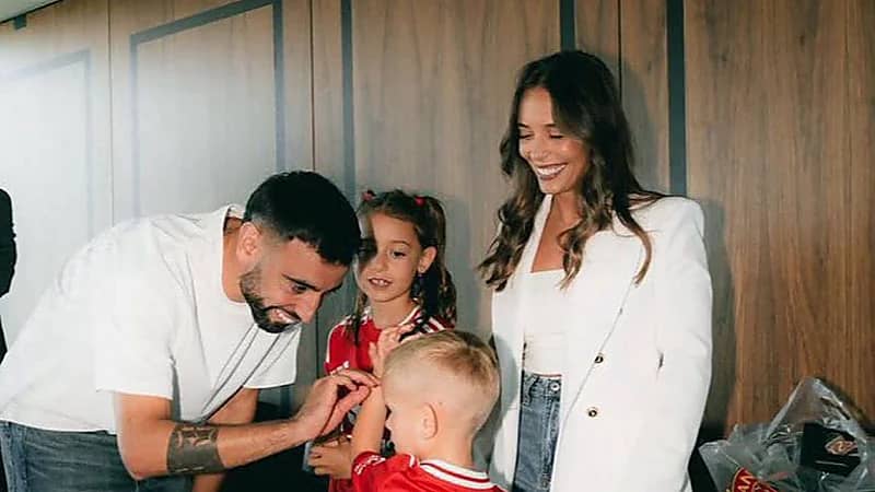 جماهير الهلال تقتحم حساب زوجة برونو فيرنانديز بعد أنباء اقتراب انتقاله للنادي .. فيديو