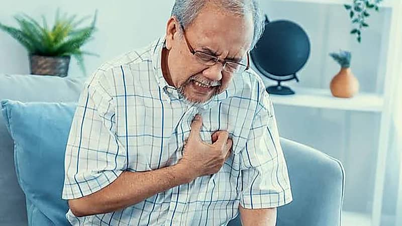 الحرارة تهدد مرضى القلب: نصائح طبية لتفادي الإجهاد الصيفي