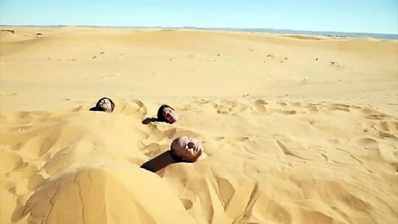 النمر: الدفن في النفود لا يعالج الأمراض ويسبب جلطات وحروق