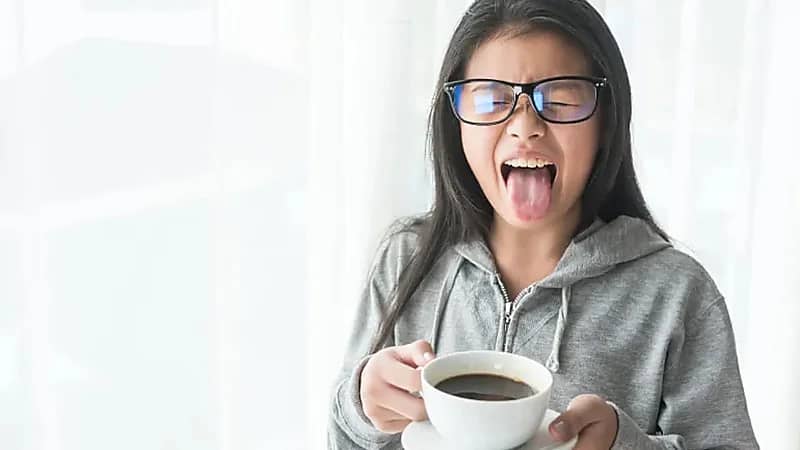 لسان اصطناعي خارق يُحاكي التذوق البشري بدقة مذهلة