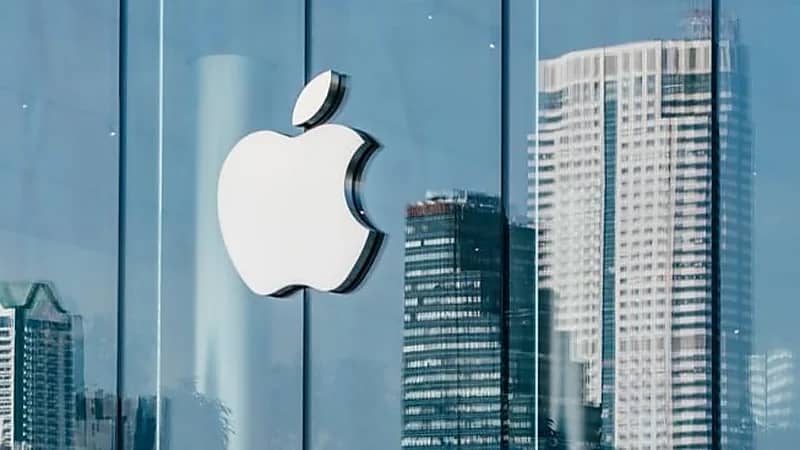 آبل تصدر iOS 18.6.1 مع إصلاحات أمنية وتحسينات أداء