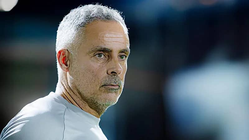 الفتح يستغنى عن السباعي من أجل إيكامبي