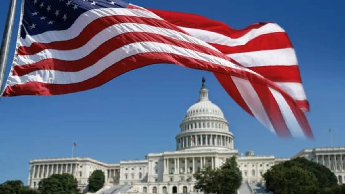 الشيوخ الأميركي يقر إلغاء قانون قيصر المفروض على سوريا