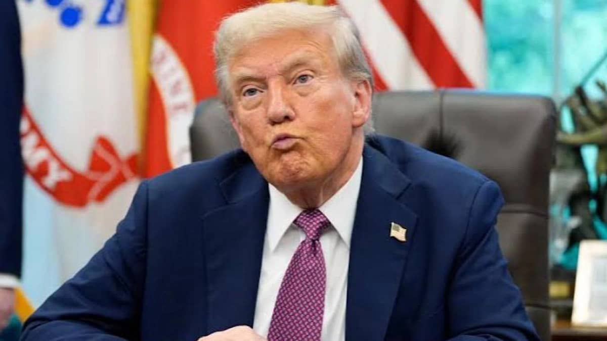 ستيف بانون : ترمب رئيسا لولاية ثالثة