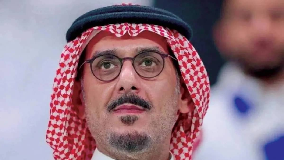 الأمير نواف: لماذا أضر نادٍ سعودي وأفيد أجنبياً؟.. فيديو