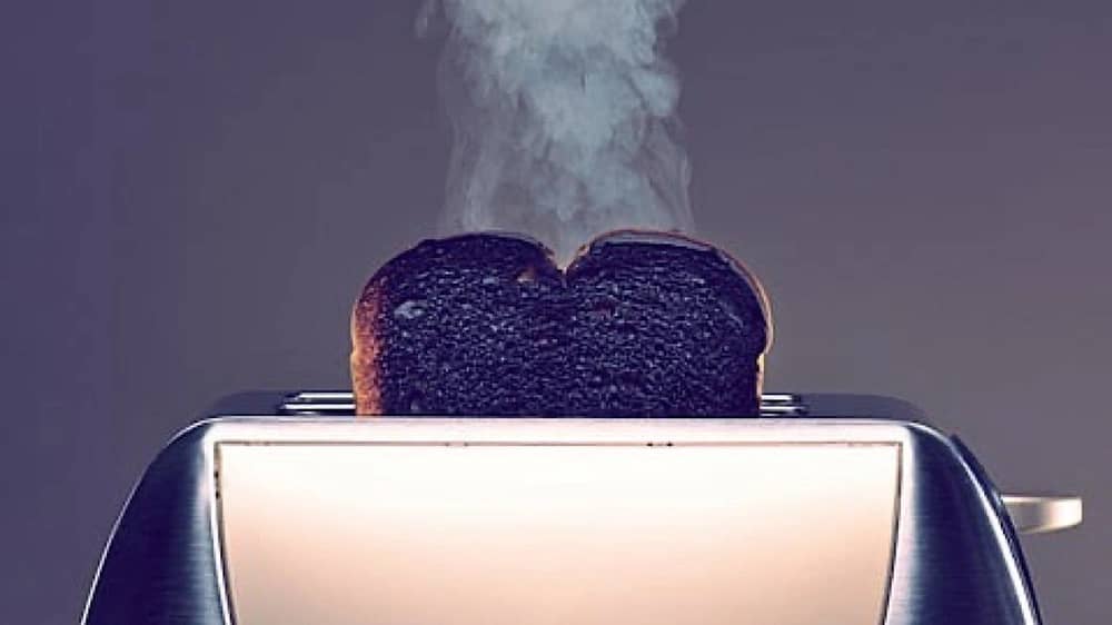 دراسة حديثة : الأجهزة الكهربائية اليومية قد تنقل معادن سامة إلى الرئتين