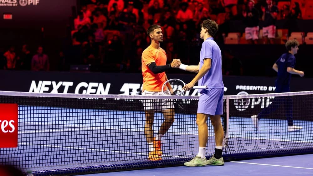 ليرنر تيين يخطف صدارة المجموعة الزرقاء وبلوكس يحقق الانتصار الثالث توالياً .. صور