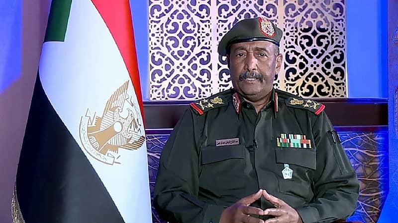 البرهان: حريصون على إجراء الانتخابات في موعدها المحدد بالسودان
