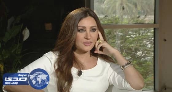 لطيفة ترد على شيرين عبدالوهاب عقب وصفها تونس بـ " البقدونس "