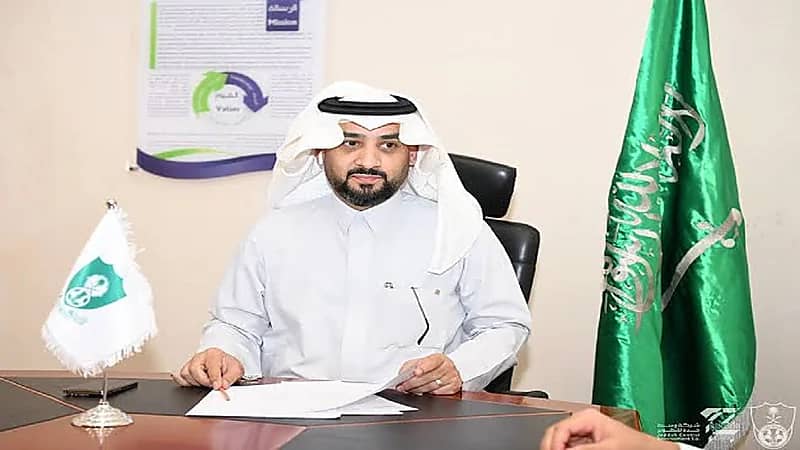 العيسى رئيس الأهلي: لا نية للتفريط في يايسله.. فيديو