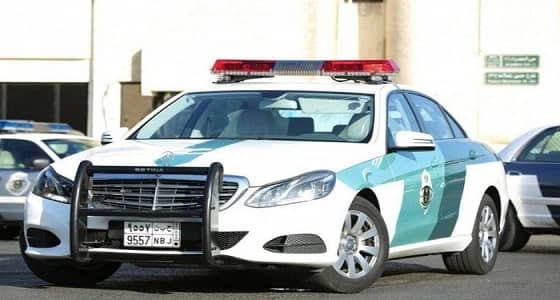 مرور مكة: الإطاحة بمفحط الـ " فورد موستنج " أمام مدرسة